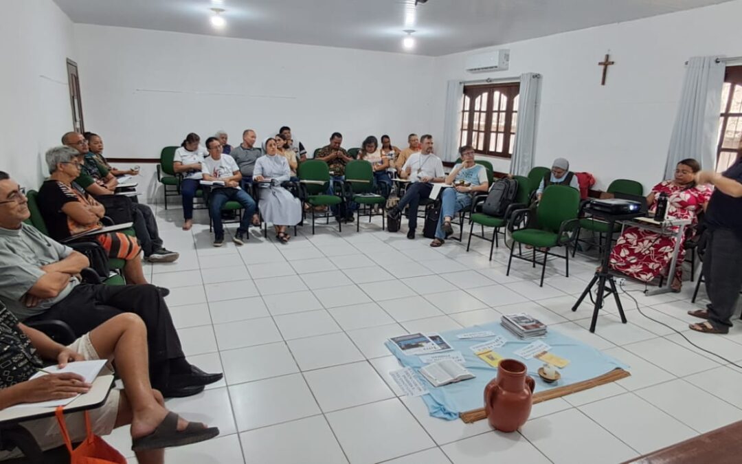 FORMAÇÃO DA CNBB NORTE 2 REFORÇA A FÉ E AÇÃO NA AMAZÔNIA PELOS POBRES À LUZ DA EXORTAÇÃO DILEXI-TE