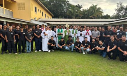 ‘FÉ E FUTURO’ DESPERTAR VOCACIONAL EM MARABÁ ENFATIZA A FORMAÇÃO INTEGRAL DA JUVENTUDE