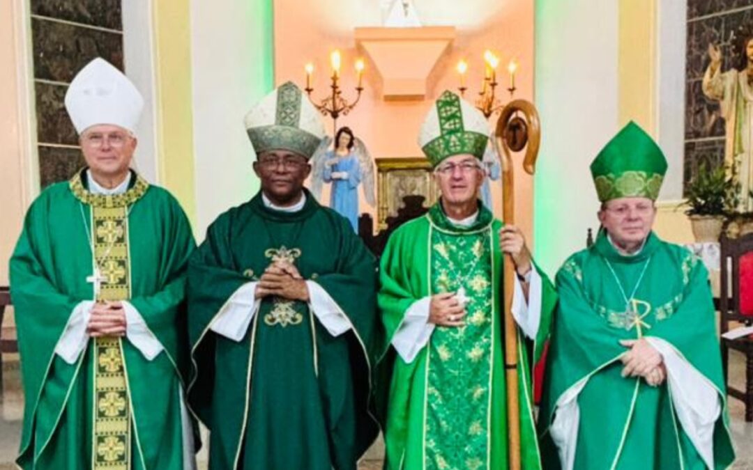 DIOCESE DE XINGU ALTAMIRA RECEBE BISPOS DA PROVINCIA ECLESIÁSTICA DE SANTARÉM EM CELEBRAÇÃO ANTES DE SEGUIREM A MARABÁ PARA O CONSER 2026