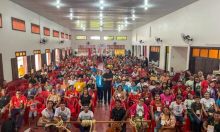 ‘FAMÍLIA EM CHEQUE’ PASTORAL FAMILIAR DO REGIONAL NORTE 2 ALERTA CONTRA O VÍCIO E A ‘VIDA DUPLA DIGITAL’