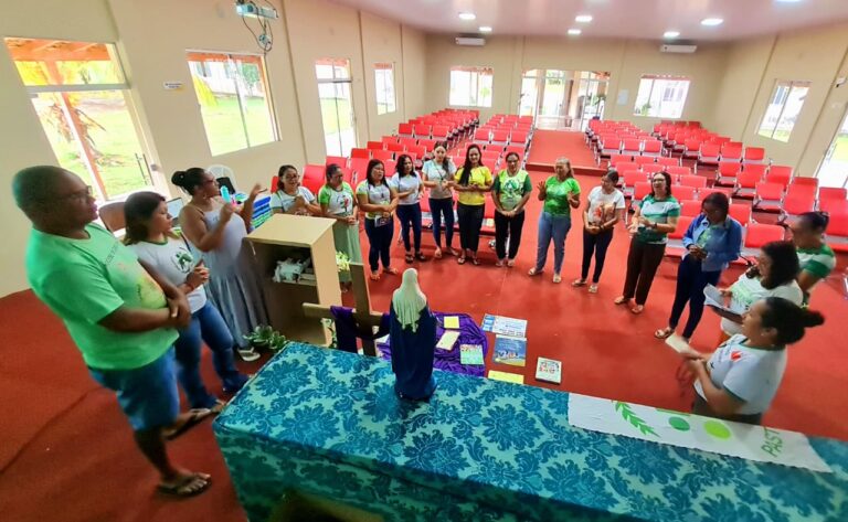 PASTORAL DA CRIANÇA REALIZA FORMAÇÃO DO E-GUIA DO LÍDER 2025 NO DIOCESE DE CAMETÁ