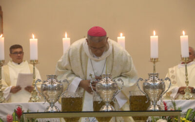 MISSA DO CRISMA MARCA A UNIDADE E A COMUNHÃO NA DIOCESE DE MACAPÁ
