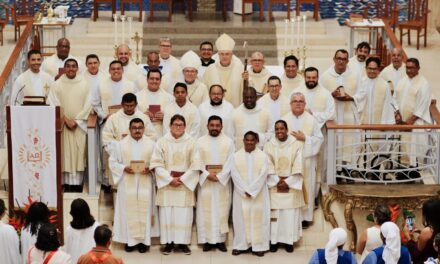 DIOCESE DE ÓBIDOS REALIZA RETIRO ANUAL DO CLERO