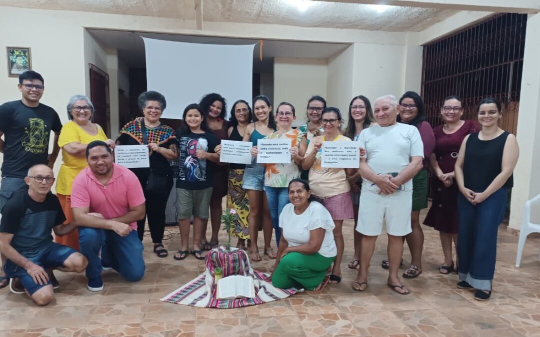 RODA DE CONVERSA ‘BOCA DA NOITE’ DEBATE VIOLÊNCIA CONTRA MULHERES À LUZ DO EVANGELHO EM SANTARÉM