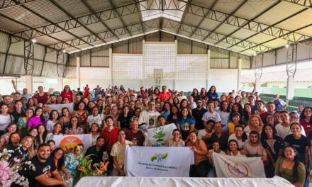 DIOCESE DE ABAETETUBA REALIZA FORMAÇÃO PARA SERVOS DO RCC