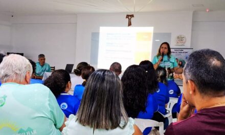 PASTORAL FAMILIAR PROMOVE FORMAÇÃO PARA FORTALECER A PREPARAÇÃO AO MATRIMÔNIO NA ARQUIDIOCESE DE SANTARÉM
