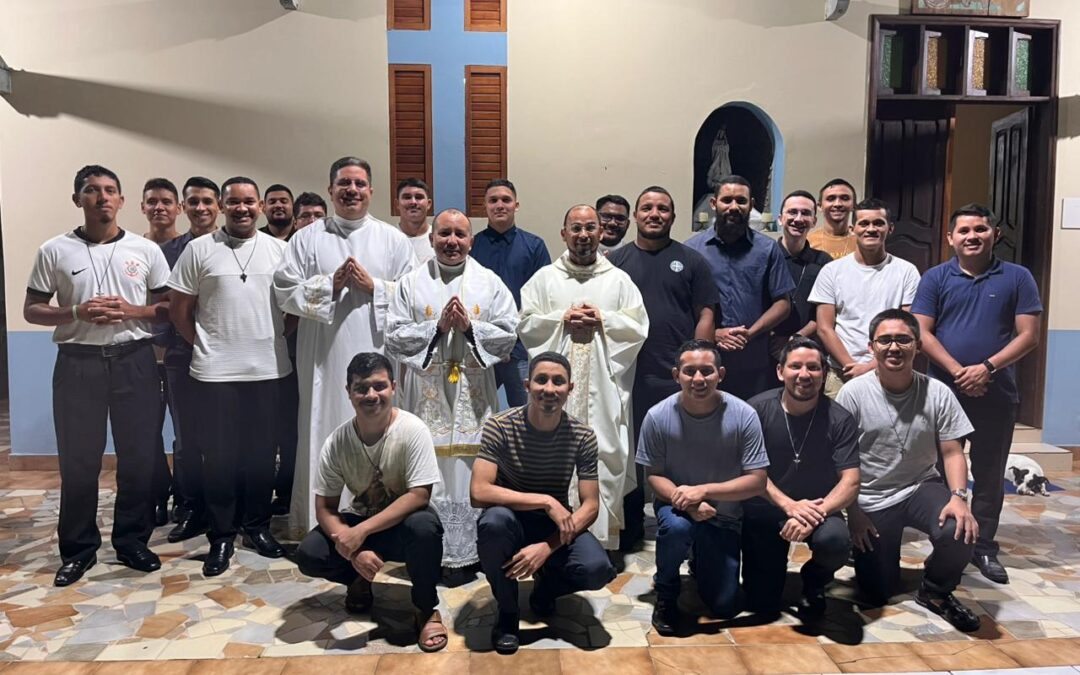 SEMINARISTAS FORTALECEM LAÇOS DE CONVIVÊNCIA EM FORMAÇÃO