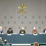 SANTA SÉ CONVIDA AO SILÊNCIO E À ESCUTA NA BIENAL DE VENEZA 2026