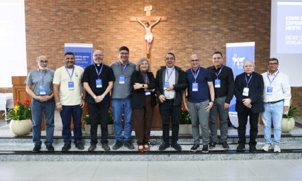 ECÔNOMOS DO REGIONAL NORTE 2 PARTICIPAM DO ‘II SEMINÁRIO PARA ECÔNOMOS DA CNBB’