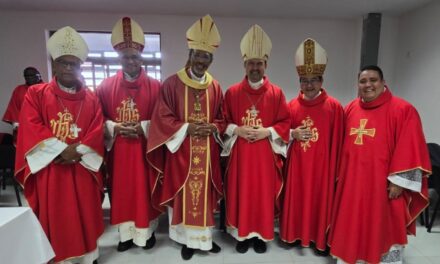 ‘DAS ÁGUAS DO MARAJÓ ÀS ILHAS DE CABO VERDE’ DOM TEODORO MENDES ASSUME A DIOCESE DE SANTIAGO