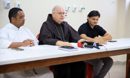 BISPO DE ÓBIDOS E PRESIDENTE DA SANTA CASA DE MISERICORDIA ANUNCIA AMPLIAÇÃO E MODERNIDADE NO ATENDIMENTO DO POVO DO BAIXO AMAZONAS