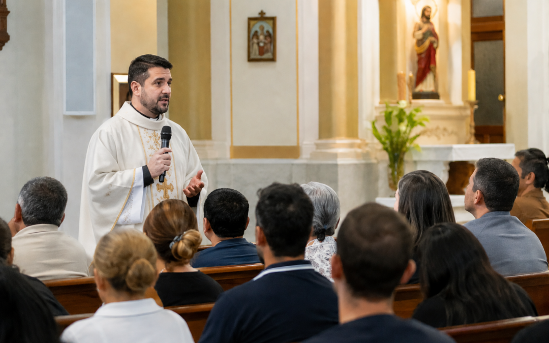 VATICANO REAFIRMA QUE A HOMILIA NA MISSA É EXCLUSIVA DE MINISTROS ORDENADOS