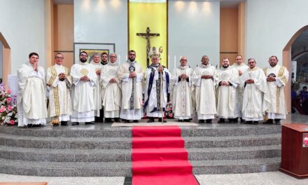 DOM RAIMUNDO POSSIDÔNIO ABRIU ANO JUBILAR PELO 50 ANOS DA EREÇÃO CANÔNICA DA PARÓQUIA SANTUÁRIO NOSSA SENHORA DO PÉRPETUO SOCORRO