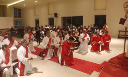 DIOCESE DE MACAPÁ CELEBRA RENOVAÇÃO DO COMPROMISSO COM A MISSÃO DOS DIÁCONOS PERMANENTES