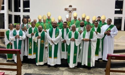 SEGUNDO DIA DE ENCONTRO FOI MARCADO POR REFLEXÕES SOBRE OS CAPÍTULOS 4º. 5º E 6º DA DGAE