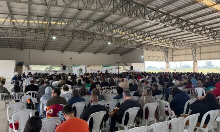 MEMBROS DA RCC DA DIOCESE DE ABAETETUBA PARTICIPAM DO XXXV CONGRESSO NACIONAL DA RCC BRASIL